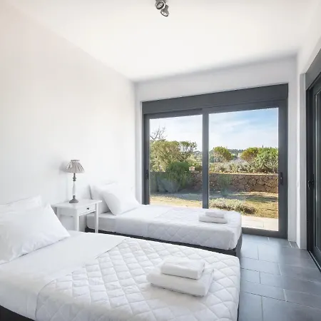 Holiday Home In Porto Heli For 6 Guests بورتو خيلي