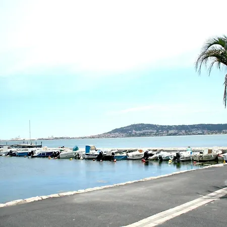 بيت للعطل Holiday Home In Porto Heli For 6 Guests *