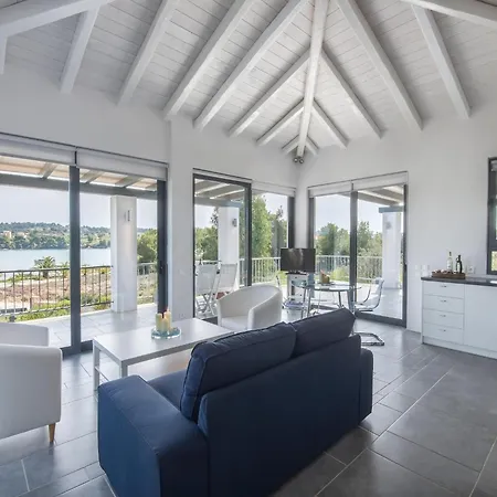 بيت للعطل Holiday Home In Porto Heli For 6 Guests بورتو خيلي